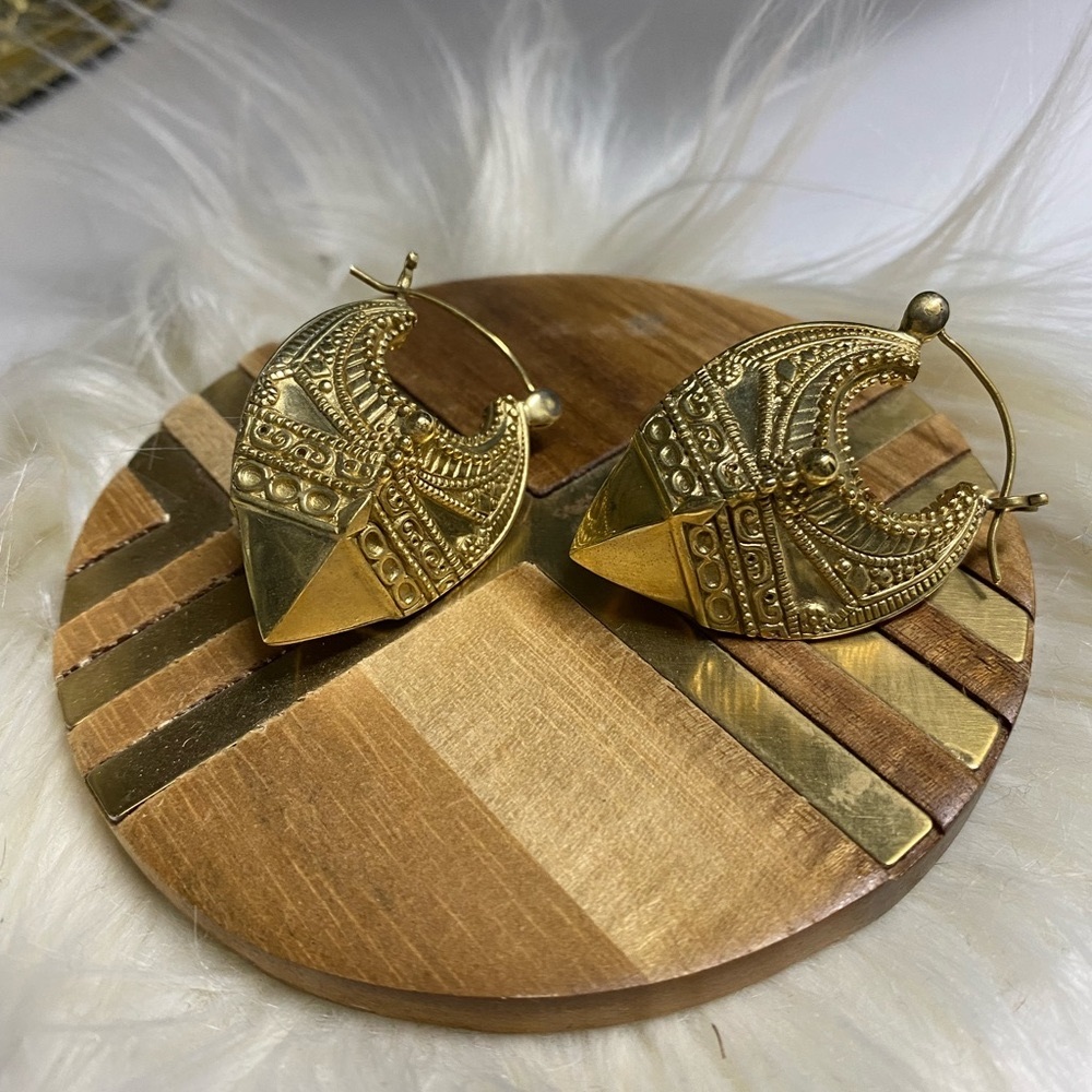 Ornate Brass Tawapa weighted Kerla earrings